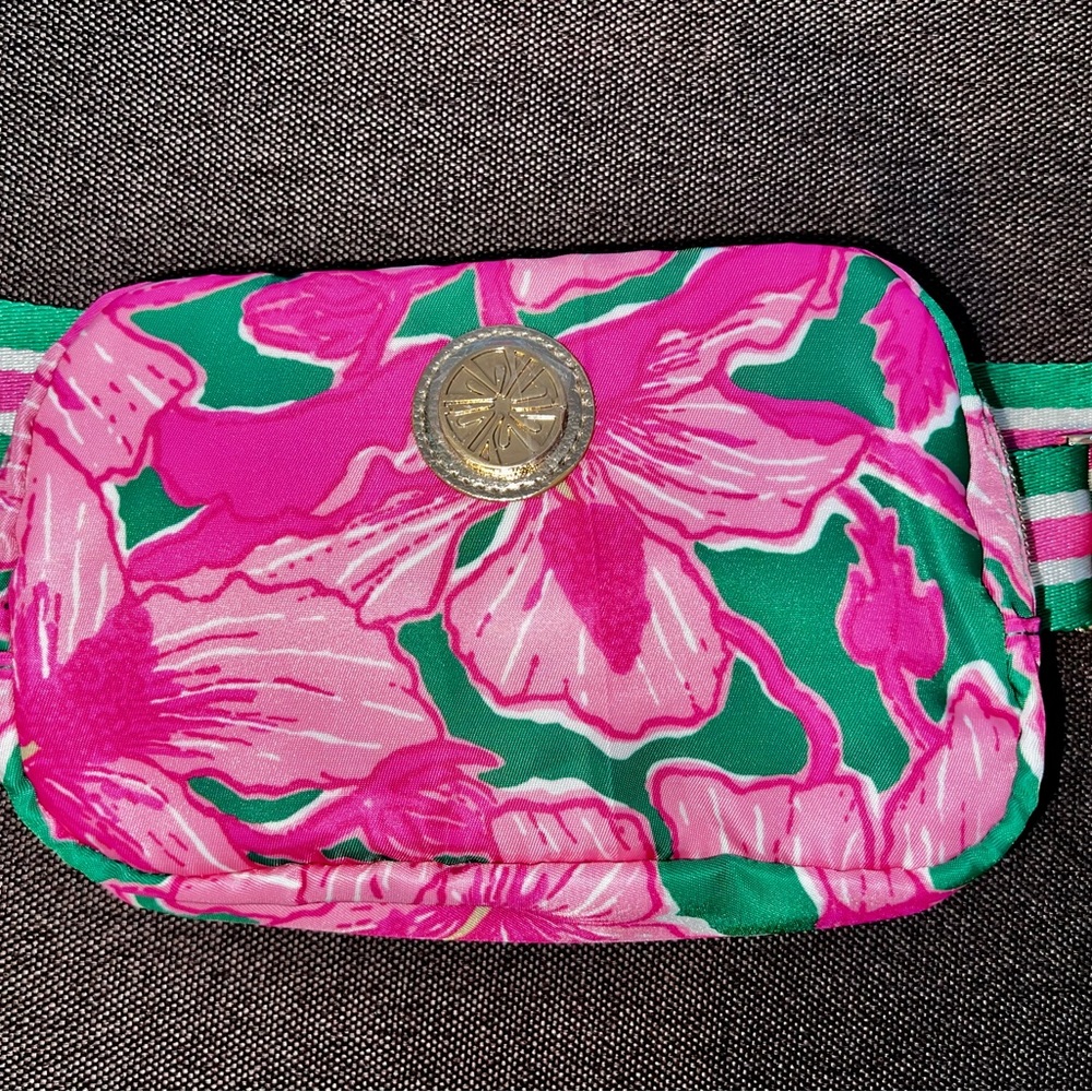 Lilly Pulitzer Kelly Green and Hibiscus Pink Belt Bag